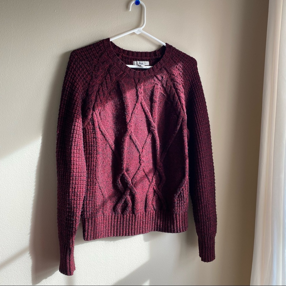 Adorable and cozy knit Sweater